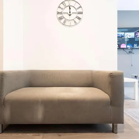 Cosy - Your In Bradford! Apartment
